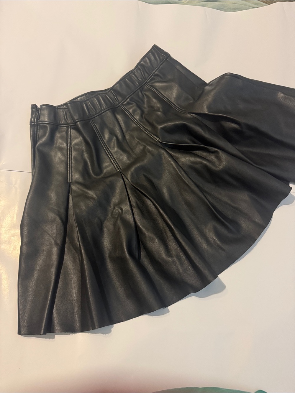 Hollister Black Pleated Faux Leather Mini Skirt Y2K Schoolgirl Goth - Picture 7 of 7